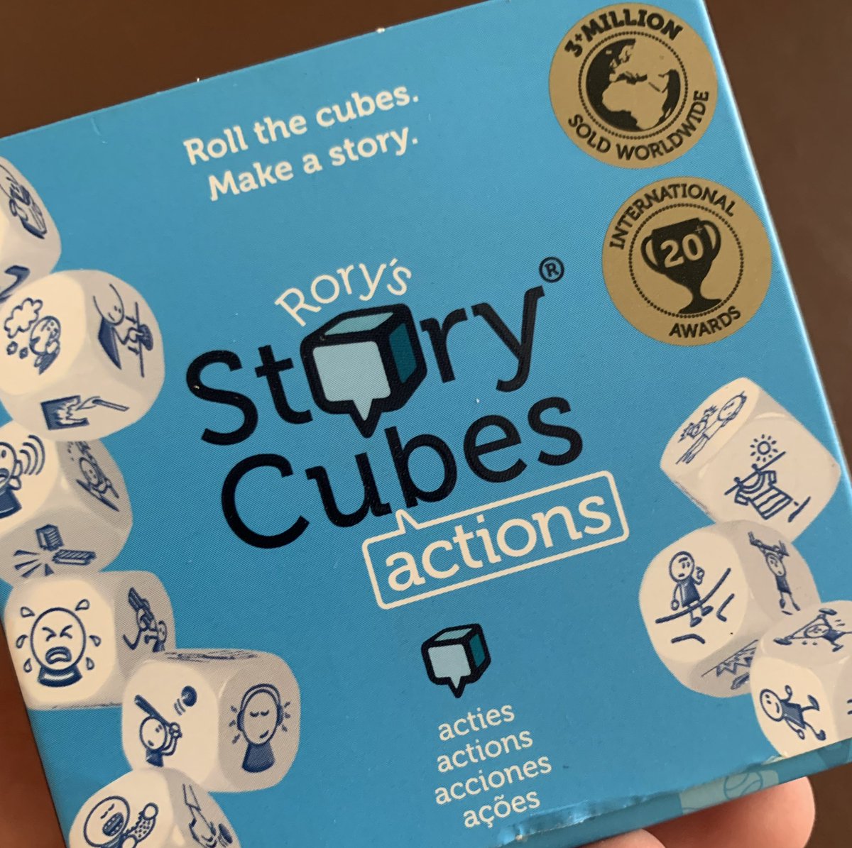 SjcSturges's tweet photo. Look what I found! 🤩 My absolute favourite Rory’s Story Cubes…. But this time ‘ACTIONS’!! 👏🏼 This is such a great idea for introducing verbs to older kids. The little pictures are so cute too! 💙 #literacy #edutwitter #teachingprimary https://t.co/MYkPaWxeC1