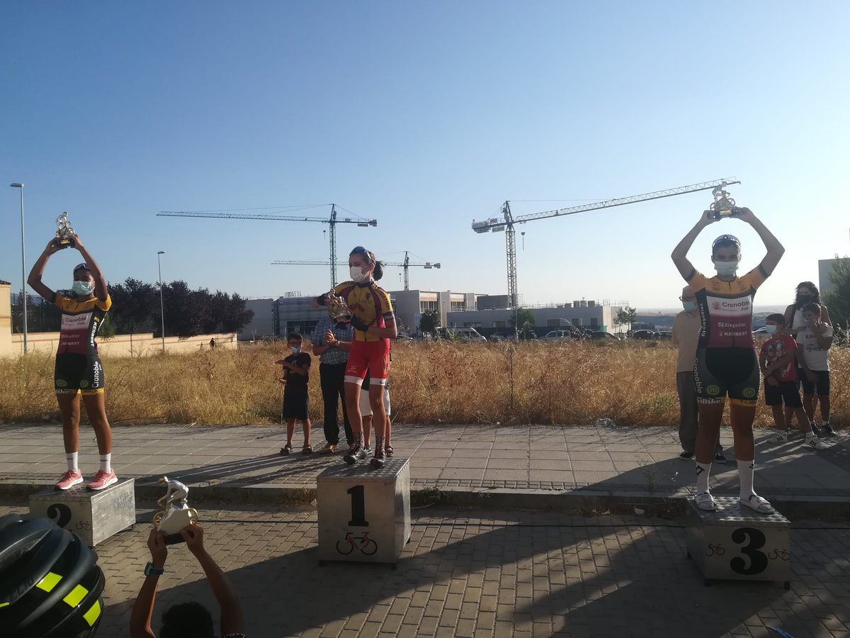 deportesavila's tweet photo. 🚴 #Ciclismo I Streambike vuelve a brillar en Segovia
https://t.co/1yCehvN1uM https://t.co/NXAqDskPW2