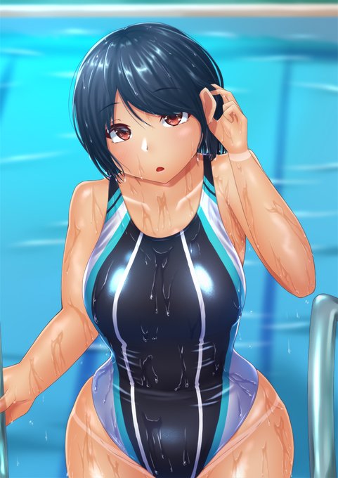 日焼けに無頓着な所為で夏休み最初に一緒に海に遊びに行った形跡が残っているものの大して気にしていないクールな後輩(水泳部) 