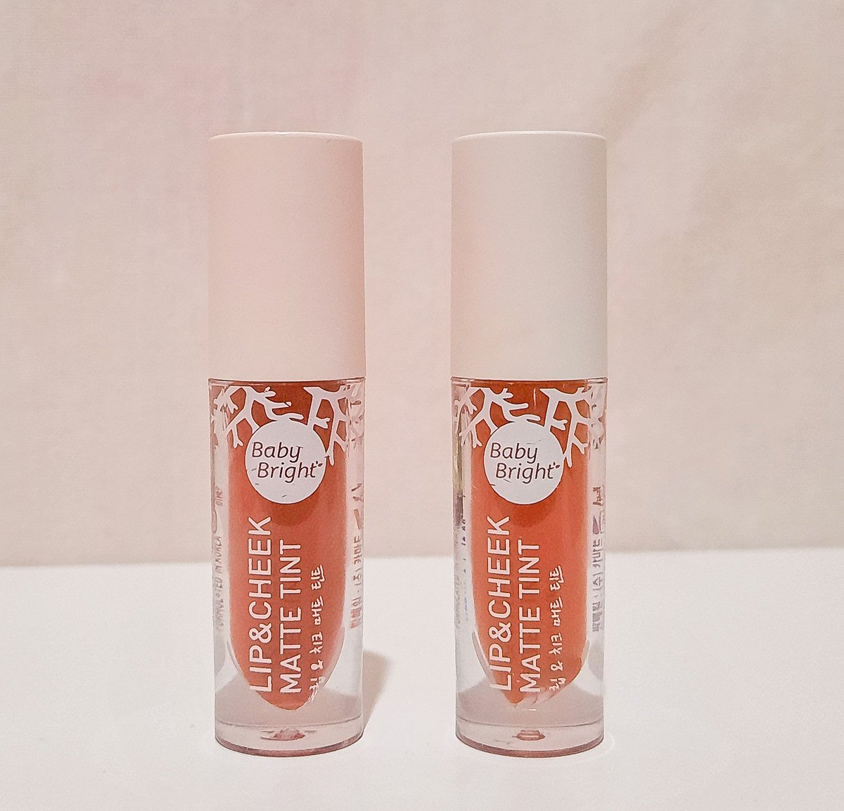 strwbrymilky's tweet image. 🤍MINI GIVEAWAY🤍 

Hai! tujuan aku bkin GA ini karena ada beberapa barang yang ga kepake sama aku jadi aku pengen sedikit berbagi ke kalian yg siapa tau pengen cobain produk"ini.