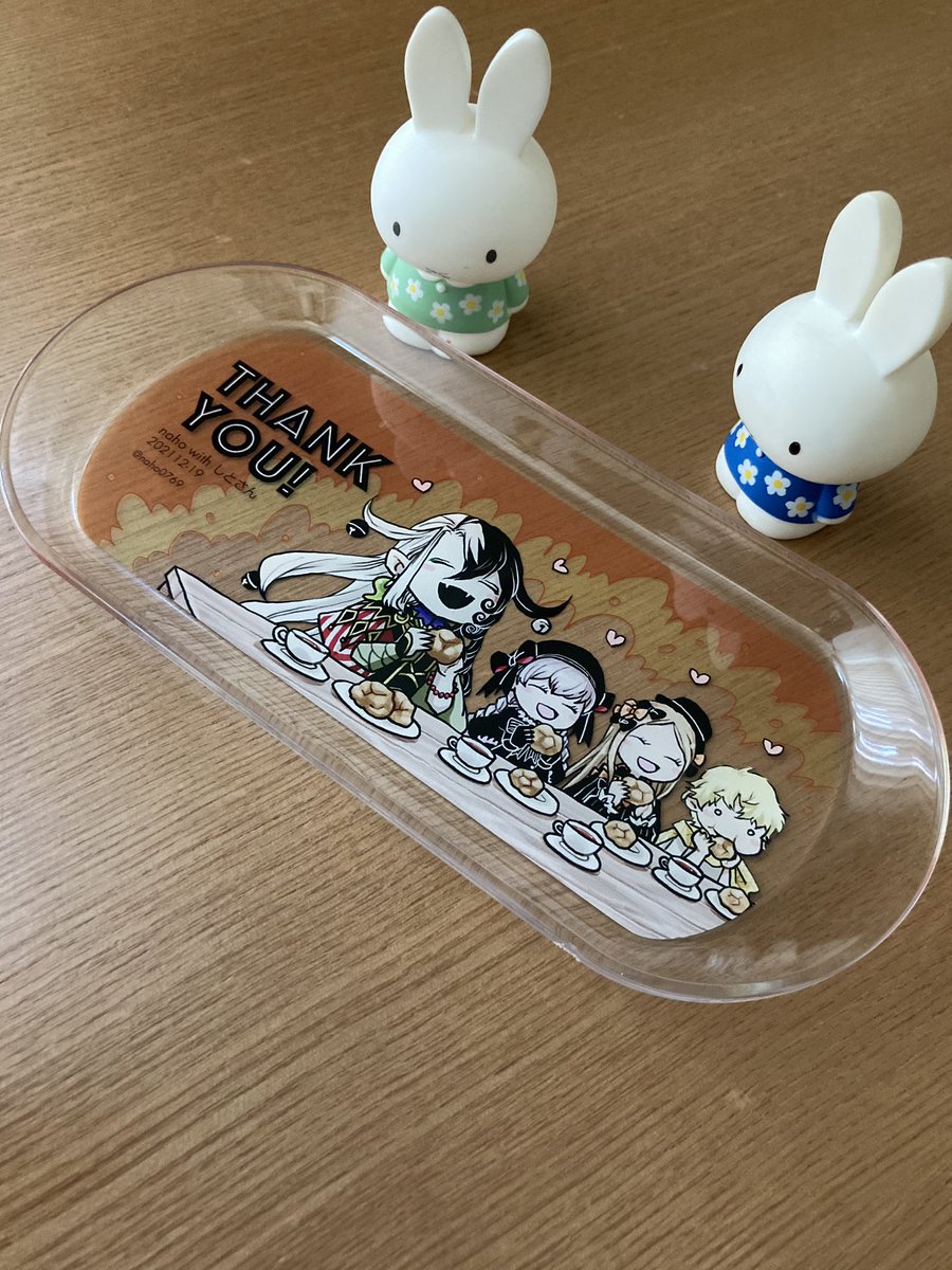 蘆屋道満(Fate) ,アリス(Fate/EXTRA) 「12月のイベント用につくったコイントレイが届いた😊 」|なほのイラスト