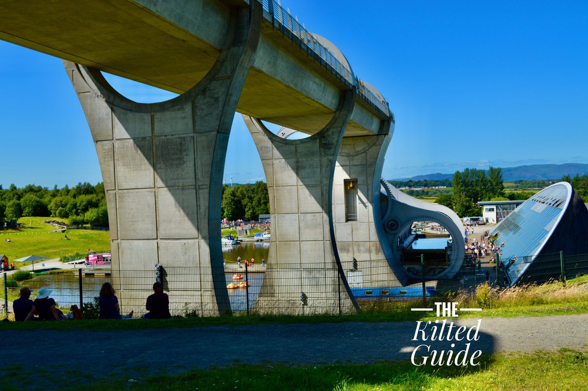 kilted_guide's tweet photo. The Falkirk Wheel- the only rotating boat lift of its kind in the world. Raises boats 79 feet between the Forth and Clyde, and Union canals. #falkirkwheel #falkirk @STGAGuides
#bluebadgetouristguide
#qualifiedtouristguide #professionaltourguide #visitscotland https://t.co/YbQ6agwMIt