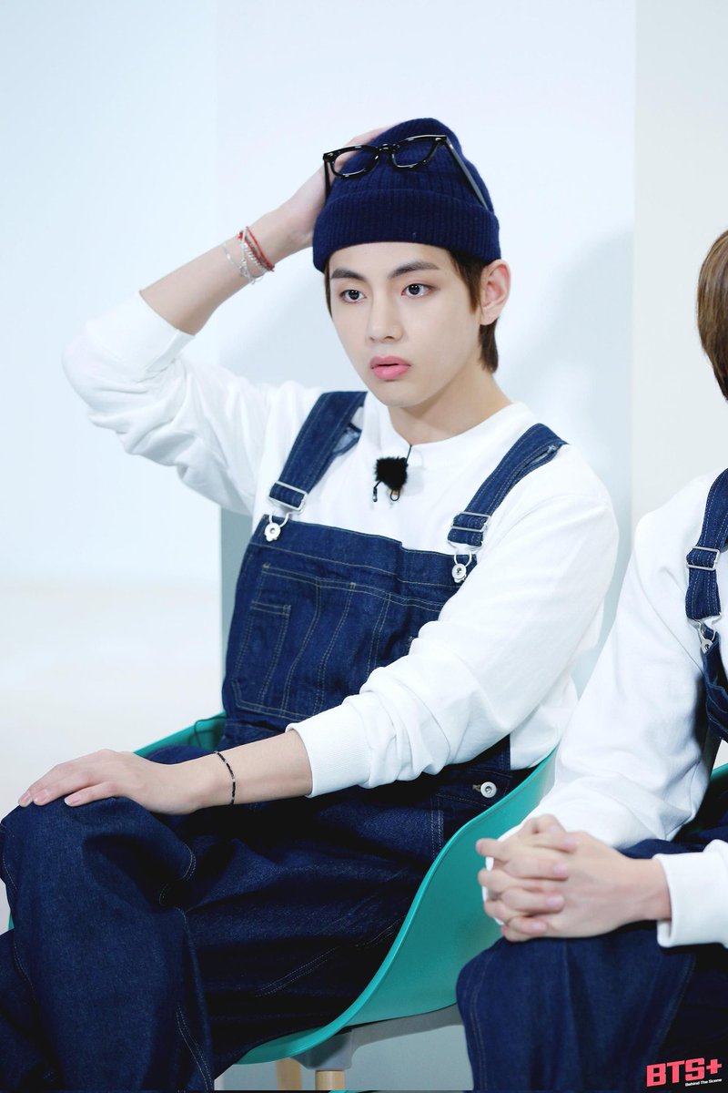 BTS56450475's tweet photo. [Behind cut] Run BTS EP.148 
#V https://t.co/f4AbvAtKA0