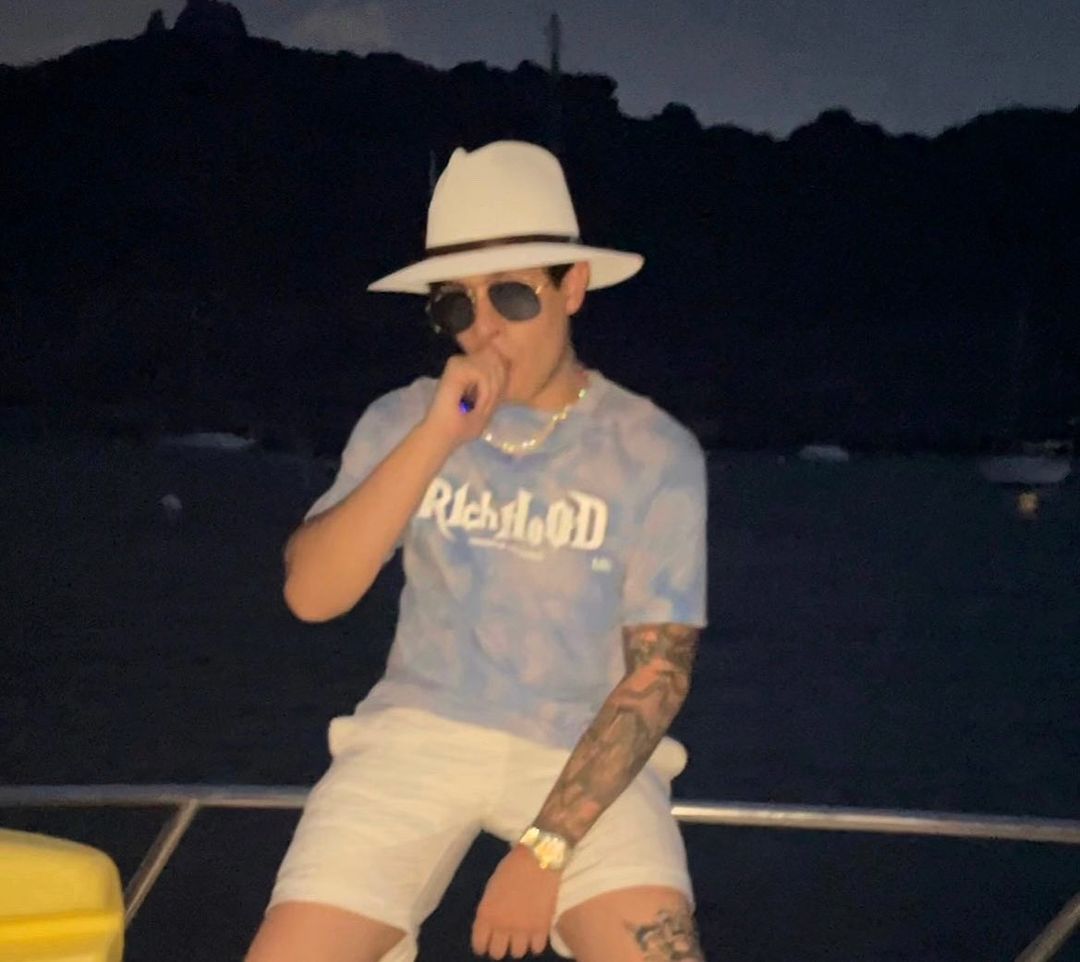 Ya me voy a dormir, cualquier cosa me encanta <a href="/Corneliovegajr/">Cornelio Vega</a>.