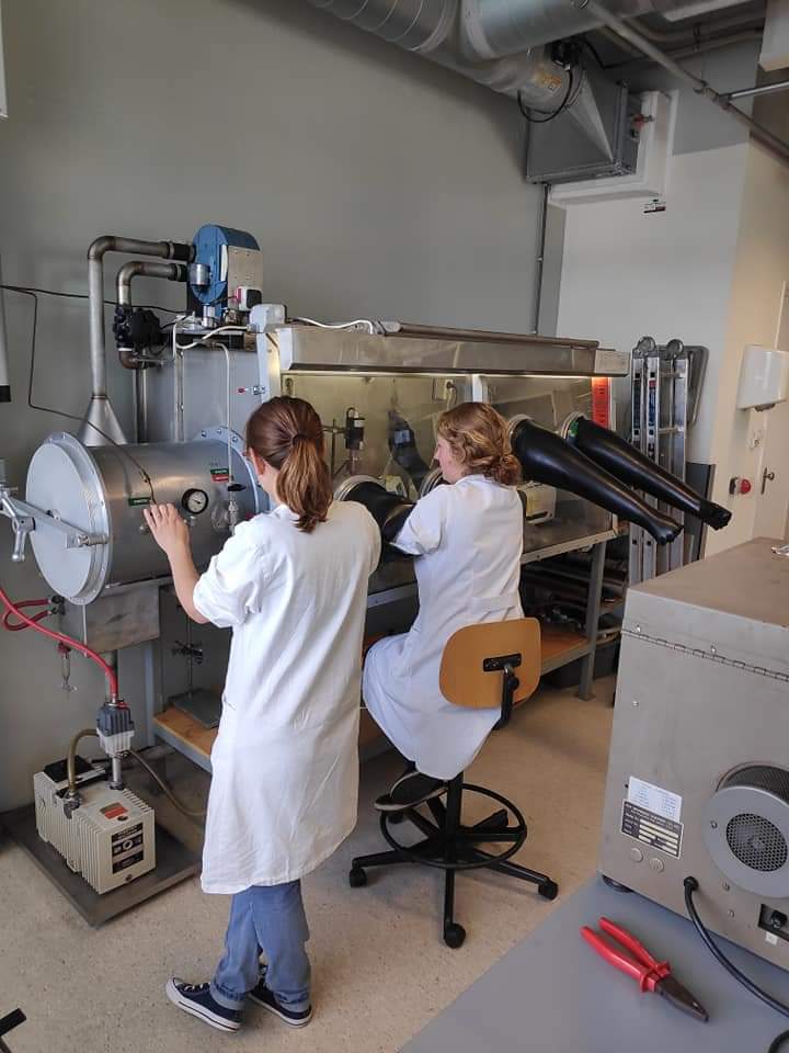 Mike Jetten🟥 (@msmjetten) on Twitter photo Previous talent grant awardees with resulting publication, & referrals: <a href="/lawsonlab_uoft/">Microbiome Engineering Lab @ UofT 🦠🔬💧</a>
pubmed.ncbi.nlm.nih.gov/33082573/
<a href="/pdalcinmartins/">Dr. Paula Dalcin Martins</a>
pubmed.ncbi.nlm.nih.gov/29105249/
<a href="/DarioRShaw/">Dario R. Shaw</a> nature.com/articles/s4146… Previous talent grant awardees with resulting publication, & referrals: <a href="/lawsonlab_uoft/">Microbiome Engineering Lab @ UofT 🦠🔬💧</a>
pubmed.ncbi.nlm.nih.gov/33082573/
<a href="/pdalcinmartins/">Dr. Paula Dalcin Martins</a>
pubmed.ncbi.nlm.nih.gov/29105249/
<a href="/DarioRShaw/">Dario R. Shaw</a> nature.com/articles/s4146…