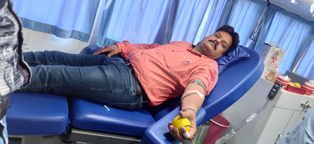 रक्तदान शिविर पटवारी संघ बैतूल