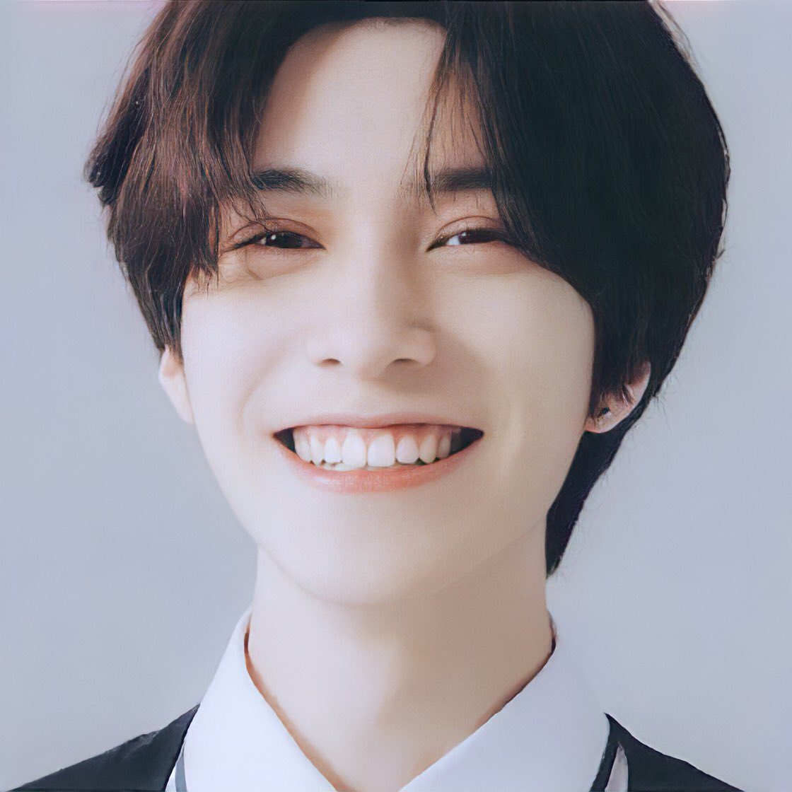 bitznnjs25's tweet photo. The one who deserves every happy things on this world #WeLoveYouHendery
#HugForHendery
#ThankyouHendery #HENDERY https://t.co/4huE9RbivC
