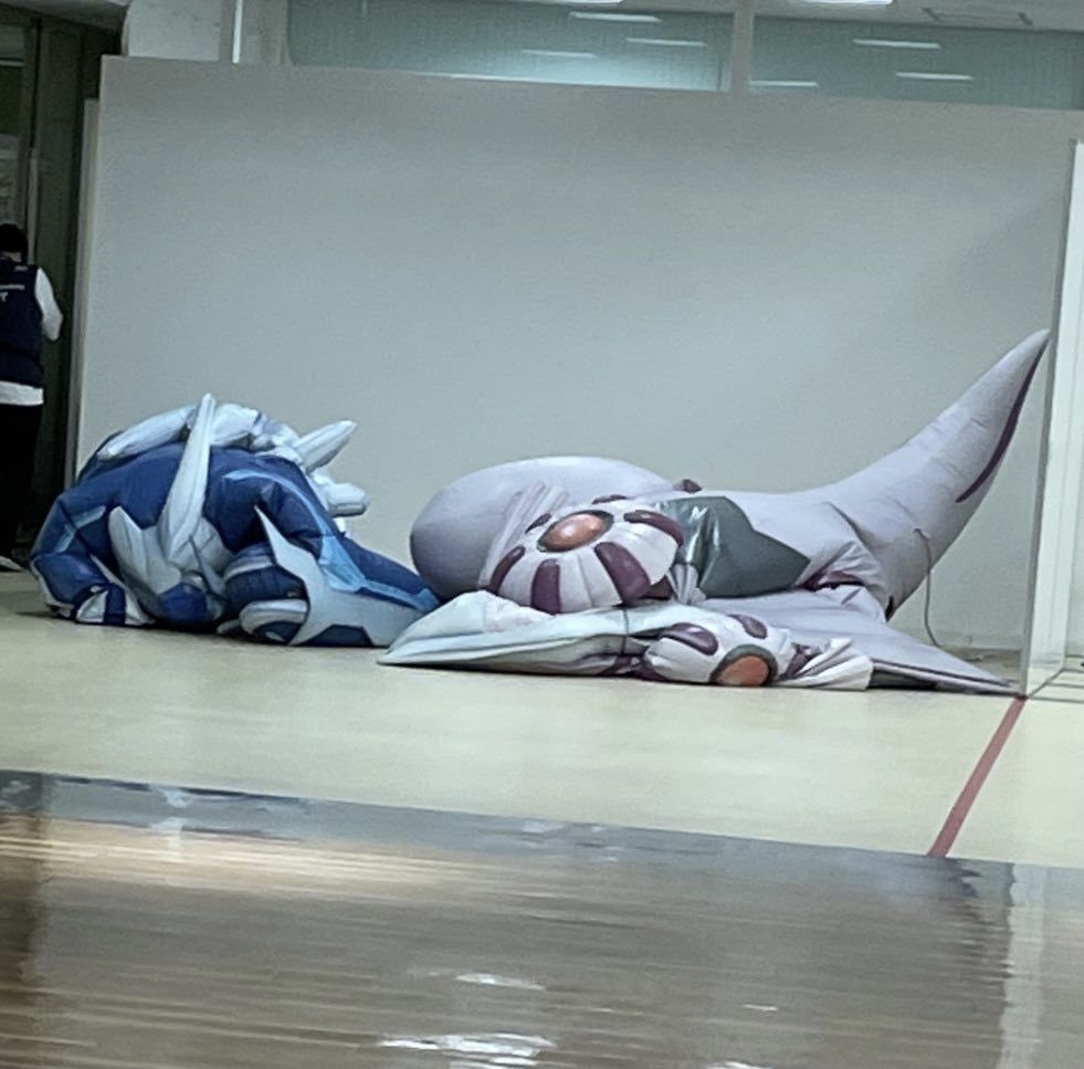 Hate crew deathroll. Итальянские визитки. Children of bodom hate crew deathroll обложка. Визитка италии. Crisix session # 1: american thrash.