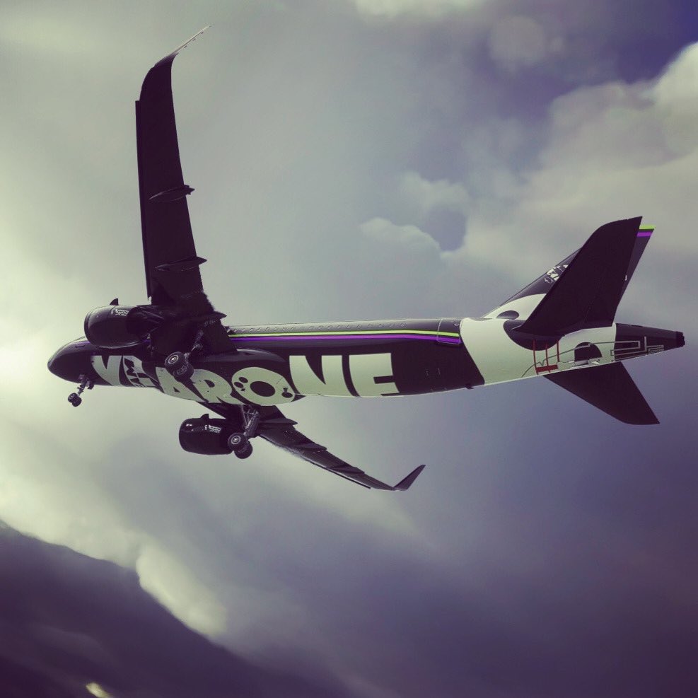 yearoneesports's tweet photo. The #YearOne plane took a special trip to the United States earlier today to welcome back an elite endurance driver @MMARoadHog. Please take a moment and welcome him back to the team as well as give him a follow!  #TeamYearOne https://t.co/taQ0kZWbUJ