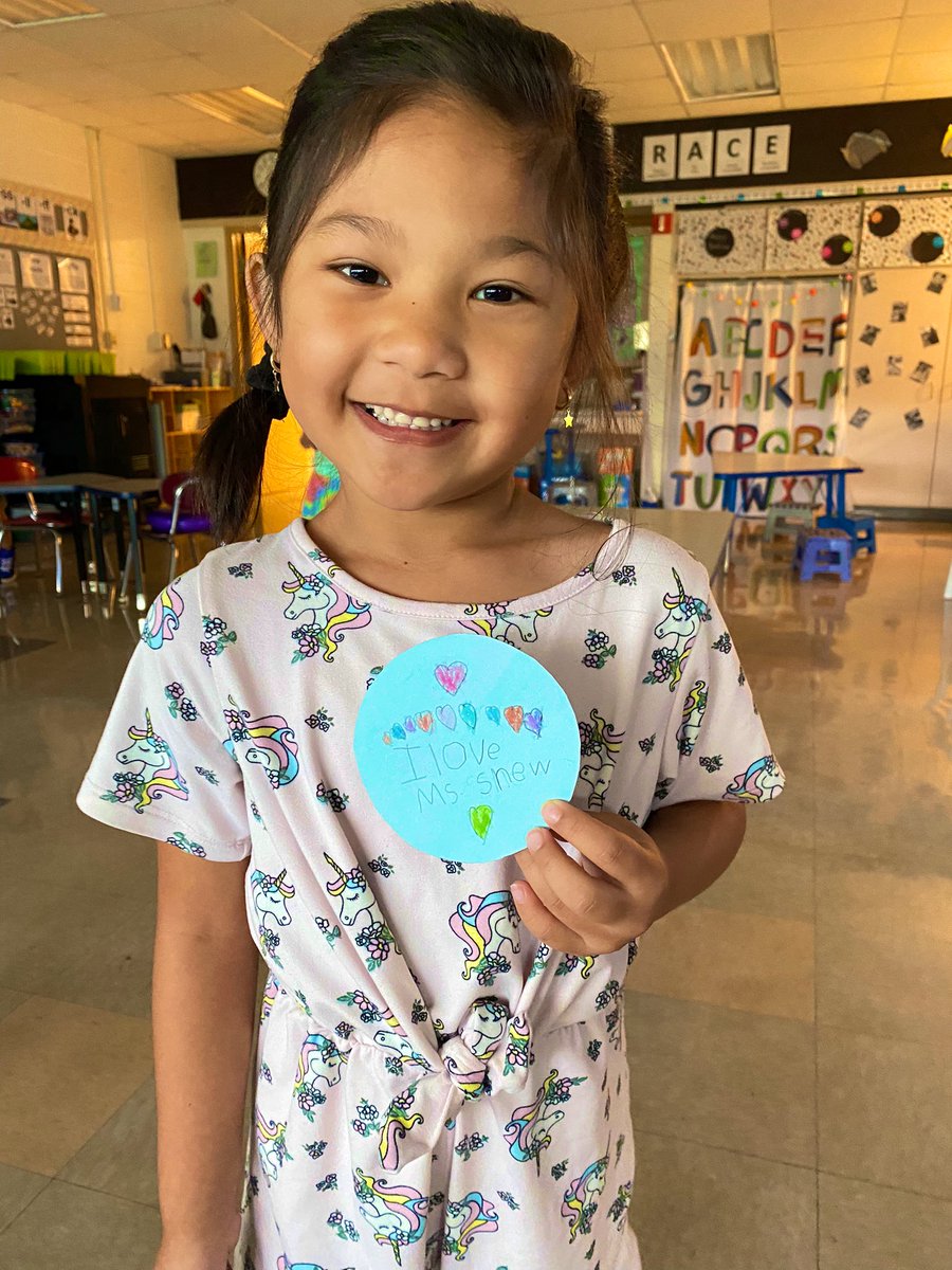 What a wonderful way to start my morning!!!😊 #littlenotes #Kindergarten