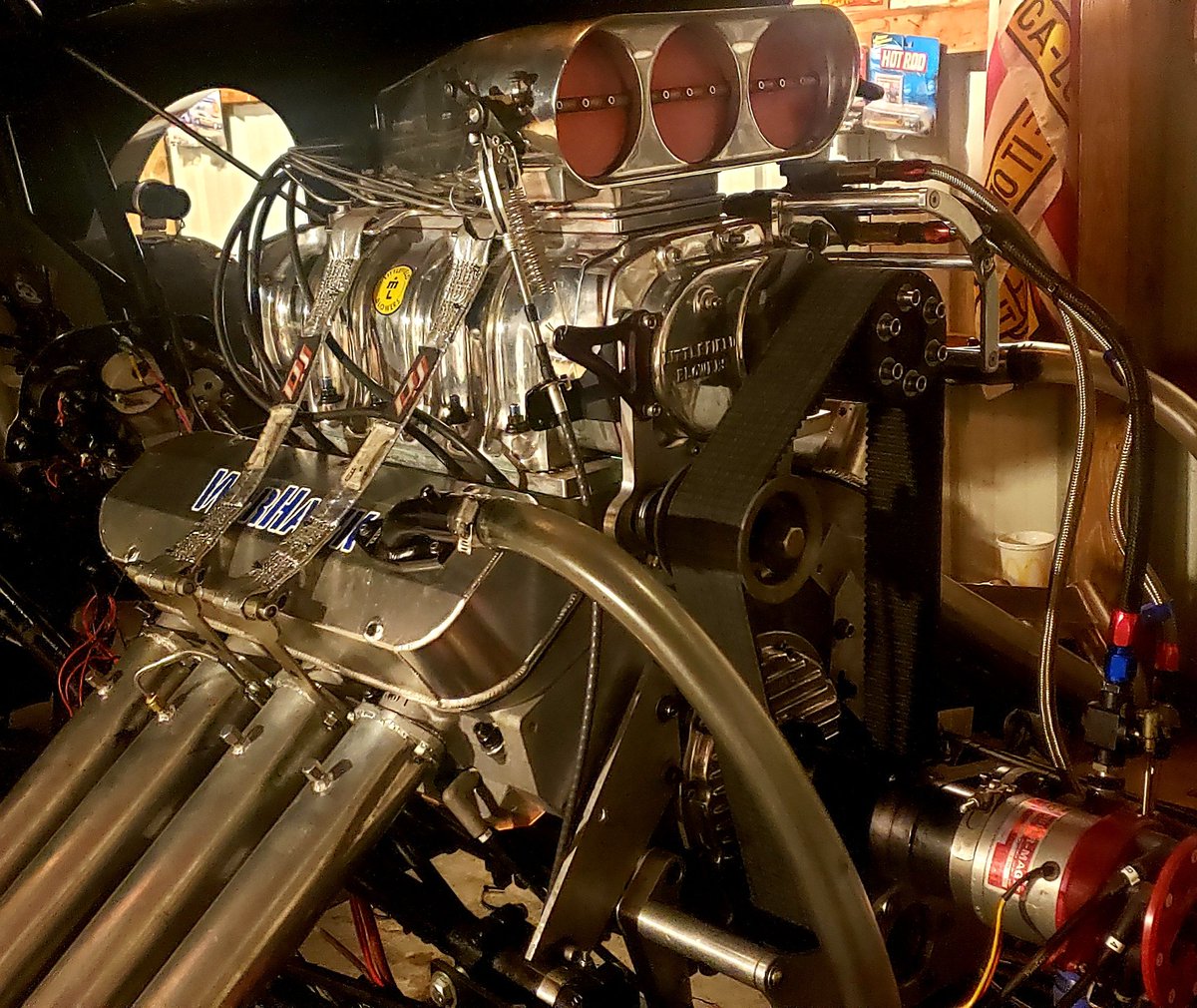 KC135BOOMER's tweet photo. Had a cylinder go lean and torched the head a few weeks ago but the "Warhawk" 496" BBC is finally ready to run! While apart we found a ton of free horsepower in the heads and intake area. She is going to be faster than ever! #funnycar #Chevy @wingbosstf @DrinkHardRacing https://t.co/Eef9bv21j0