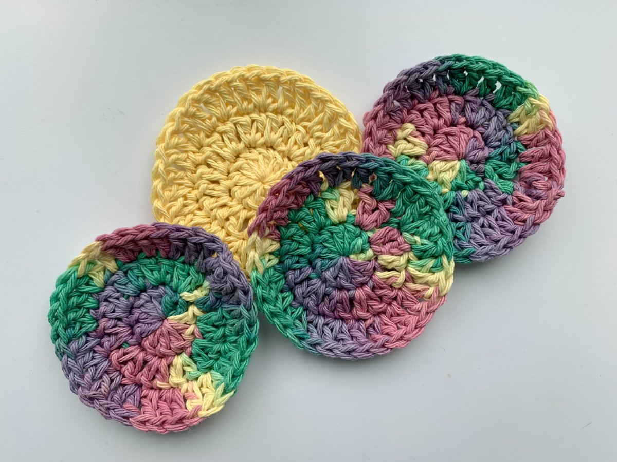 LivingGreene1's tweet photo. These are reusable cotton rounds! I use them for my beauty routine to wash my face with bar soap and take my makeup off $2 each. 
•
•
#lowwasteliving #ecofriendly #lowwaste #livinggreen #wasteless #lowwastelifestyle #reducereuserecycle #savetheearth #smallbusiness  #shopsmall https://t.co/sgMJTs6Bwt
