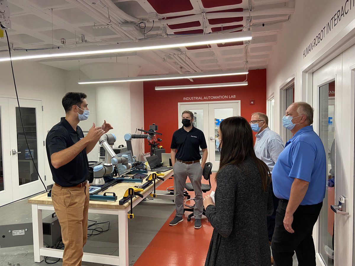 MassRobotics's tweet image. We enjoyed hosting our newest partner @ProcterGamble as they meet with many of our residents! #Flexxbotics #ThinkingRobots  #Robotics #partnership