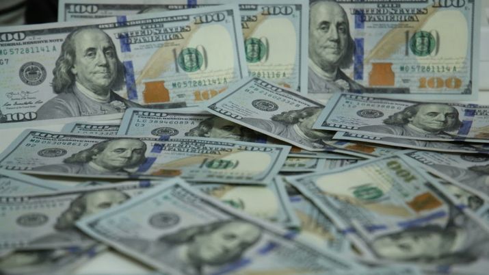 Займы в мфо. Более 1 5 млрд. 1 млрд долларов. Экономика казахстана. Более 1 5 млрд.