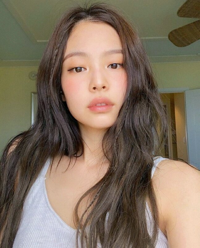 shbmn 🧛♀️ tweet media