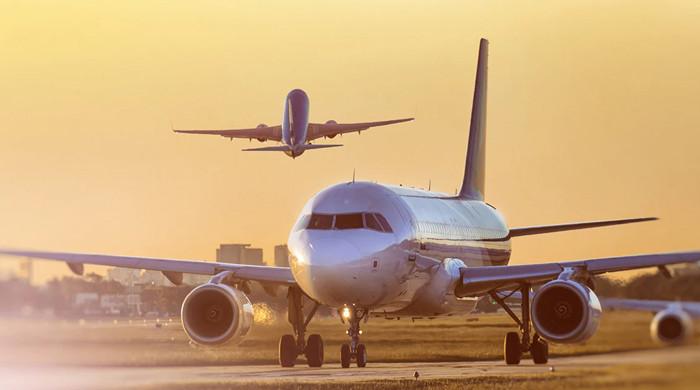 JiddatDaily's tweet photo. کویت نے پاکستان سمیت 6 ممالک کیلئے کمرشل پروازوں کی اجازت دے دی #Kuwait to #restart #flights to #6countries https://t.co/dgZMhCmXSe https://t.co/qGNlJakVEt