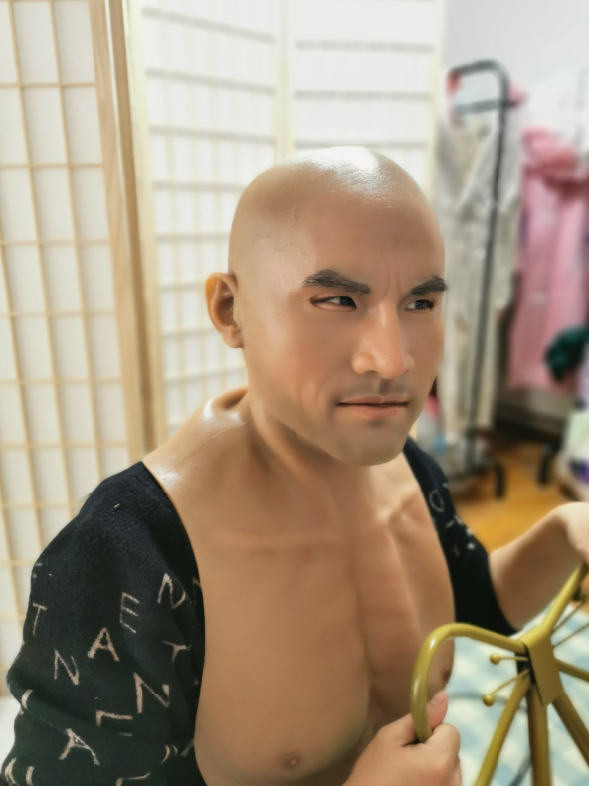 Smitizen's tweet photo. Playing with the Johnson mask, I've been trying hard to keep my eyes open over and over again.
#mask #johnsonmask https://t.co/gX9xrN5PgN