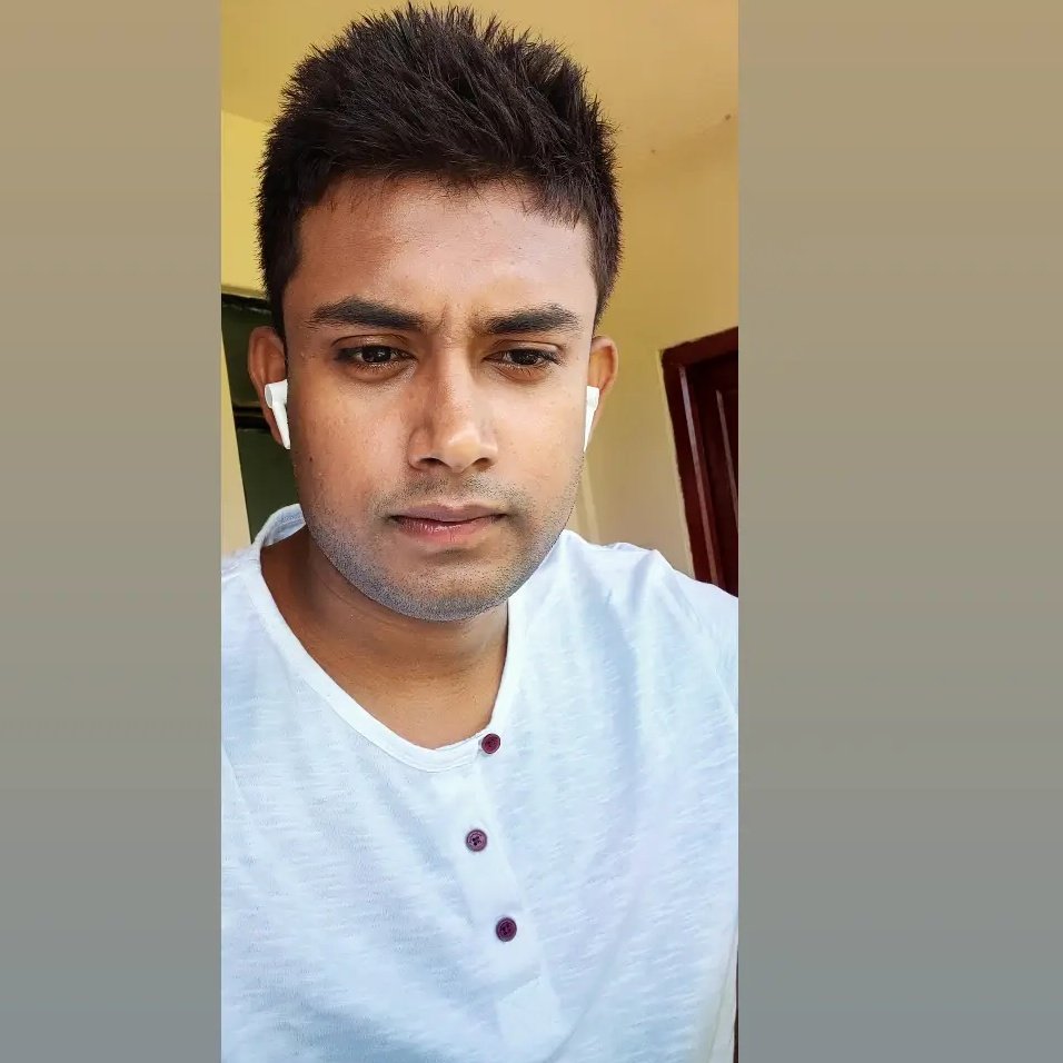 km29446's tweet photo. #NewProfilePic https://t.co/p225p1dqfP