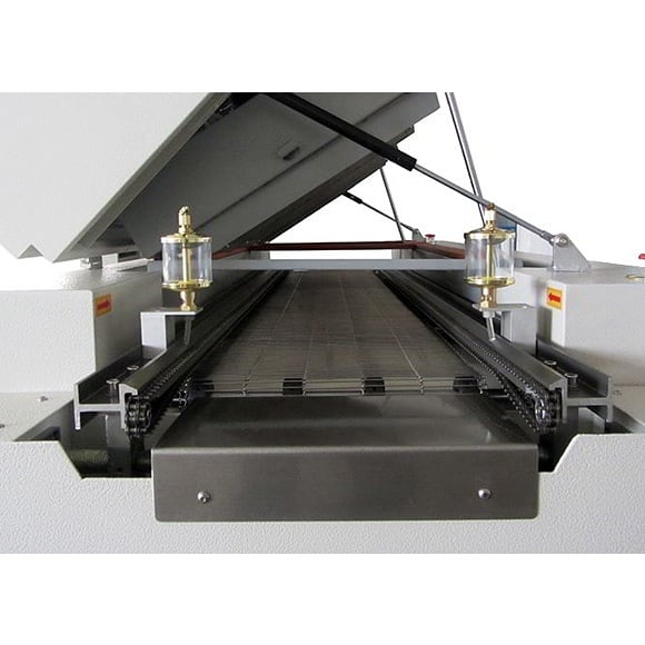 Smt_Max_2014's tweet image. Печь конвекционного оплавления DEKTEC E6 в НАЛИЧИИ!

 Для получения подробной информации о товаре и условиях его приобретения обращайтесь к специалистам нашей компании:
+7 800 550-16-49
+7 484 584-00-41
✉️ e-mail: sales@smt-max.ru

#СмтМакс #DEKTEC #E6 #вналичии #демозал #обнинск