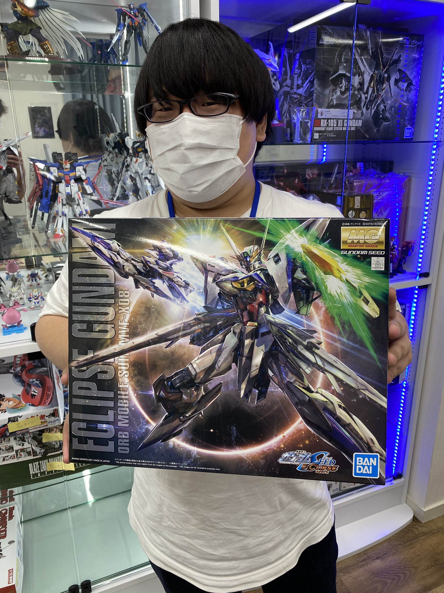ラグレア模型製作スペース ラグレアでもmgエクリプスガンダム 手に入れましたよー 今回は販売店を探し回って やっと1つ購入することが出来ました 転売ダメ ゼッタイ イカした機体ですね カッコいい ガンプラ プラモデル エクリプス