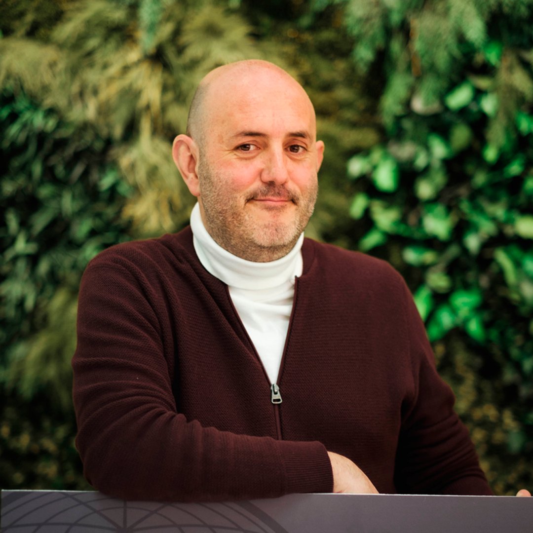 Med_Interactiva's tweet image. "En MI me he desarrollado en muchos aspectos: he conseguido certificaciones oficiales de #Microsoft y he realizado planes de desarrollo que han supuesto un gran reto"

Experiencias como la de @educaoca han construido la identidad de MI

Más #MIHistorias 👇
mediainteractiva.com/opiniones-sobr…