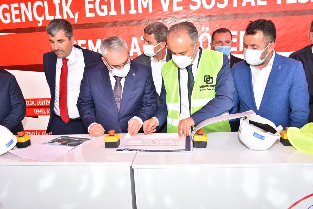 Alinur Aktaş