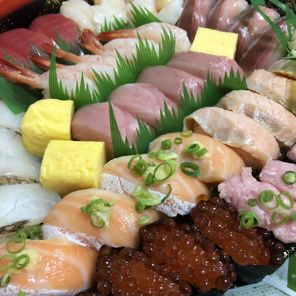 🍣🍣🍣🍣🍣🍣🍣🍣🍣🍣🍣🍣
誕生日なので今日は贅沢にお寿司🤤
🍣🍣🍣🍣🍣🍣🍣🍣🍣🍣🍣🍣