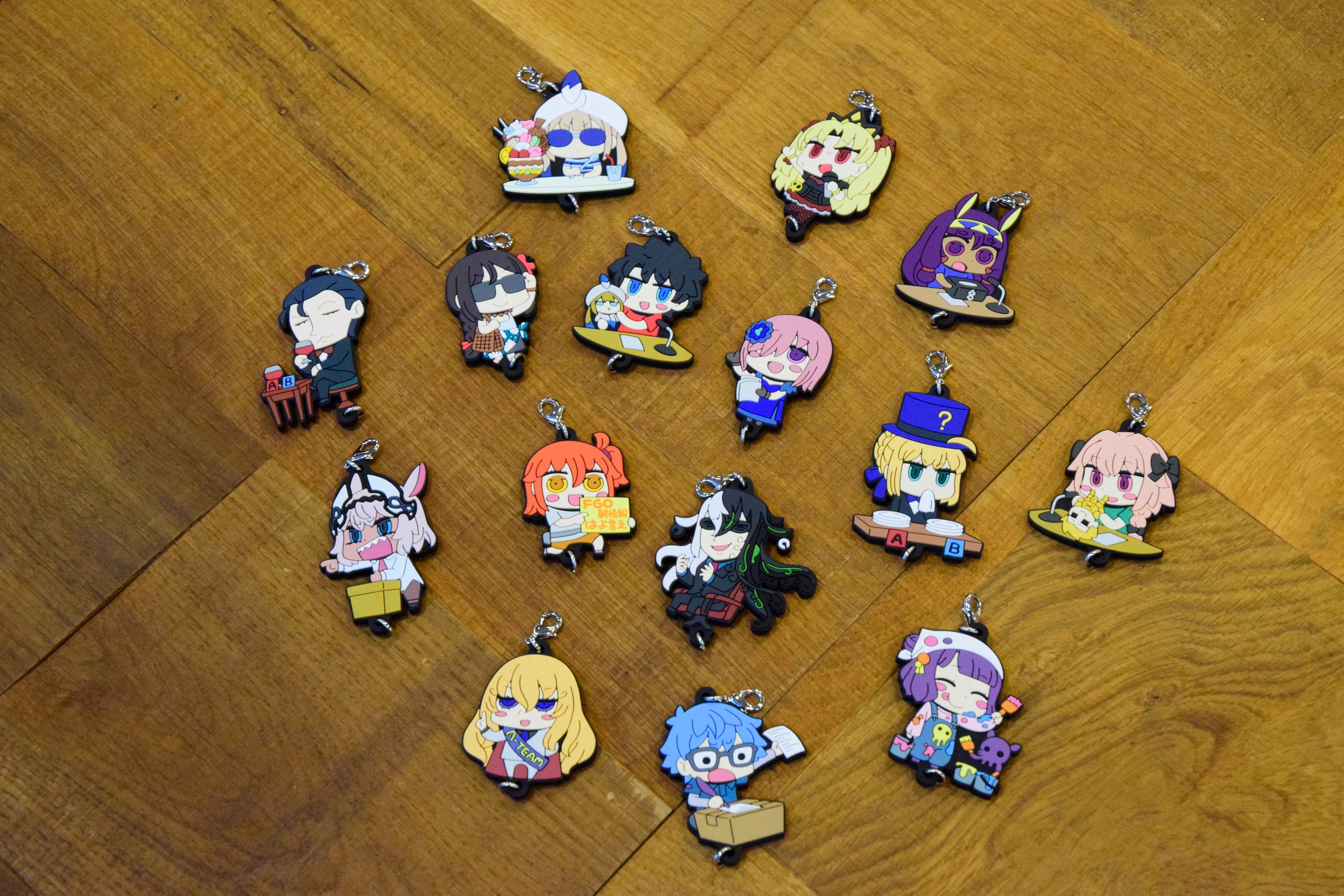 公式 Fate Grand Order カルデア広報局より Fgo Fes 21グッズは現在受注受付中 リヨさん描き下ろしイラストを使用したラバーチャームは つながる 仕様になっています グッズのラインナップはこちらから T Co Gj3okzr0uu Fgo Fgo6