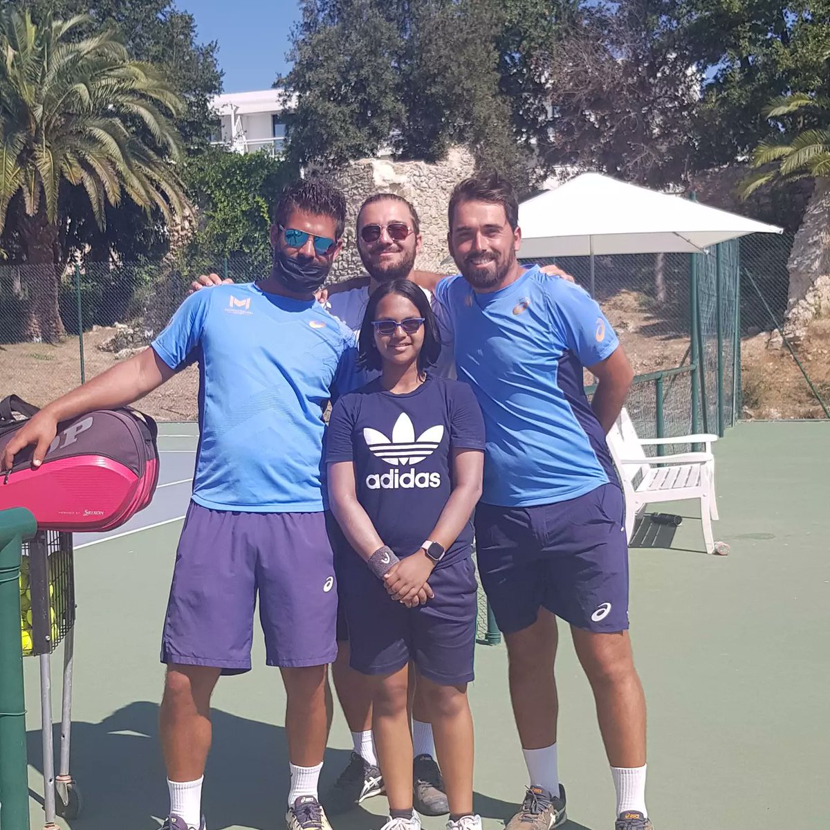 A great end to an amazing experience at Mouratoglou Academy. So grateful for all the people that I've met there, especially all my coaches who have trained and inspired me to keep on improving, day by day.
