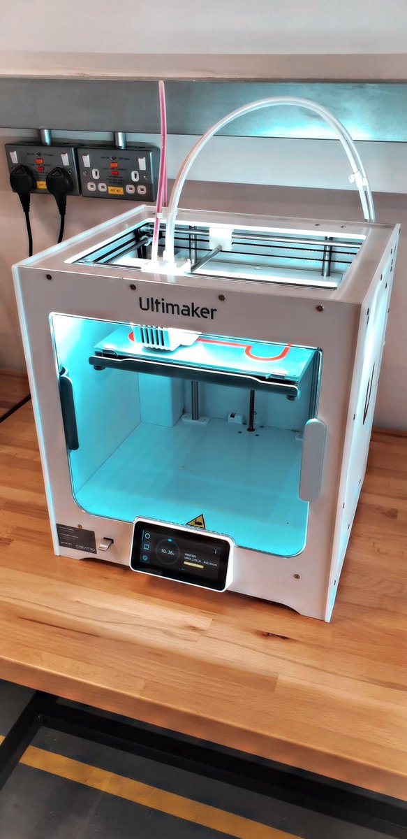 Barnsley_DMC's tweet photo. Here’s a sneak peek of the start of our amazing kit for our new Maker Lab. There’s so much more to come, if you want to know more please email DMC@Barnsley.gov.Uk #DoMakeCreate #LoveDMC #FindYourFuture https://t.co/0nOJxvAiGk