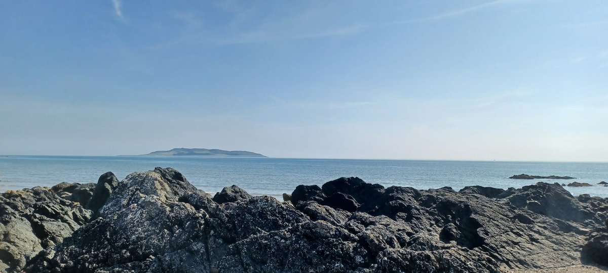 maurafoley's tweet photo. You can't bate it. #donabatebeach https://t.co/Cgvy94EjK8