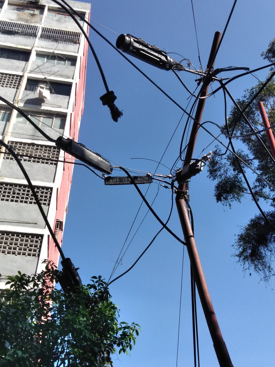 <a href="/salaprensaCantv/">Cantv</a> Buenos días recuerden la reconexión del cableado en Propatria bloques 1,2 y 3 que fue afectada par las lluvias