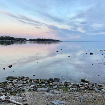 #waves #Wainfleet #ReebsBay

Making waves for #WeAreLakeErie #ForLoveOfLakeErieCanada  A photo taken at sunset on many walks in early spring. The algae blooms are too bad right now to take the puppy and put him at risk. Waiting on the fall for our next walk here.