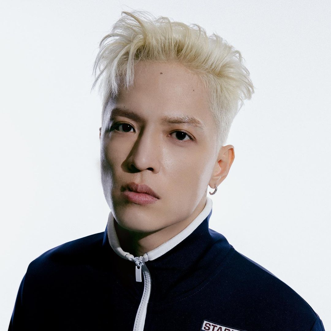 จัดจ้านแสบสันต์ไปกับภาพเซ็ตแรกของ <a href="/panthepack/">PANTHEPACK</a> ศิลปินฮิพฮอพกลุ่มแรกภายใต้ <a href="/teamwangofcl/">TEAM WANG records</a> ที่เพิ่งเปิดตัวอย่างเป็นทางการในเช้าวันนี้ สาวแอลคนไหนอยากจะเซฟลุคไว้เป็นเรฟสำหรับสีผมใหม่บ้างไหม? 
<a href="/JacksonWang852/">Jackson Wang</a> <a href="/Itskarencici/">karencici</a> #ICE #JSheon 
#PANTHEPACK
#TEAMWANG