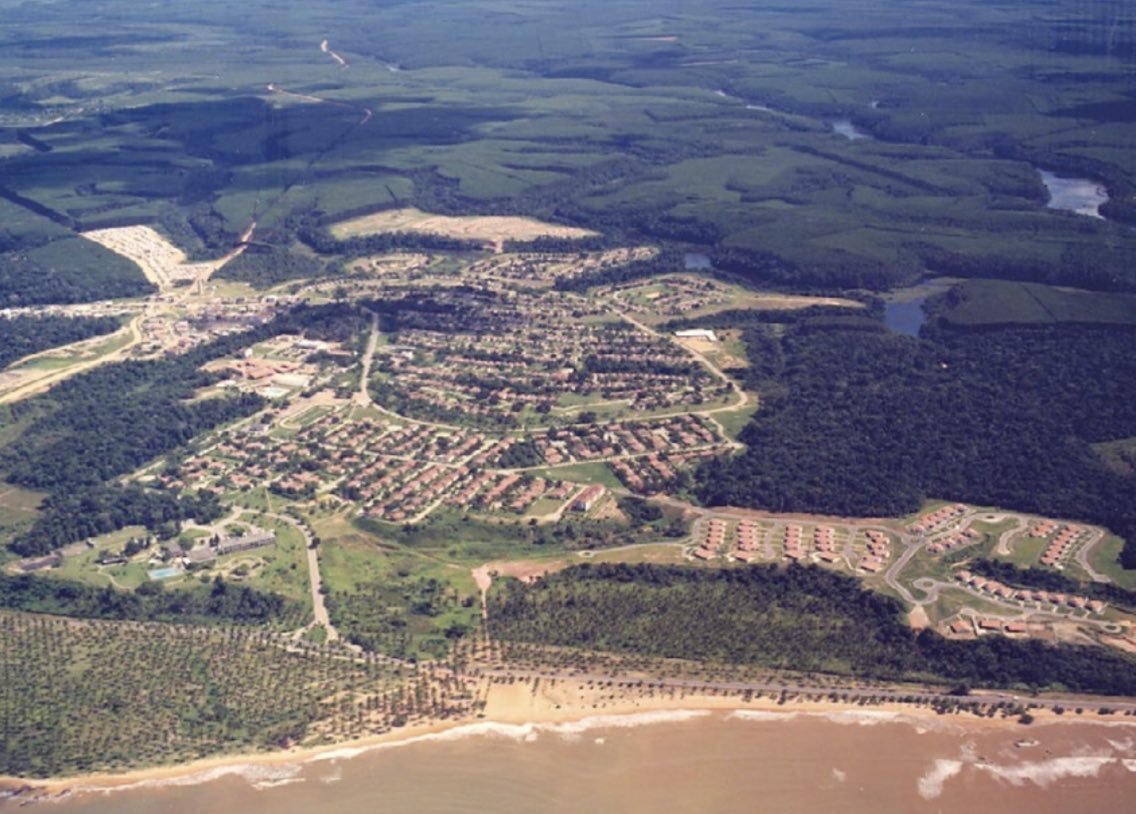 praiaeditora's tweet photo. "Por vários anos, o SAAE foi responsável pelo tratamento de água esgoto do bairro. A partir de 2020, a Cesan assumiu o saneamento e o abastecimento da água em Coqueiral e na orla de Aracruz."

Compre "Coqueiral de Aracruz: histórias que contam a história": https://t.co/hWHPLcmtYg https://t.co/cxXIwUyKld