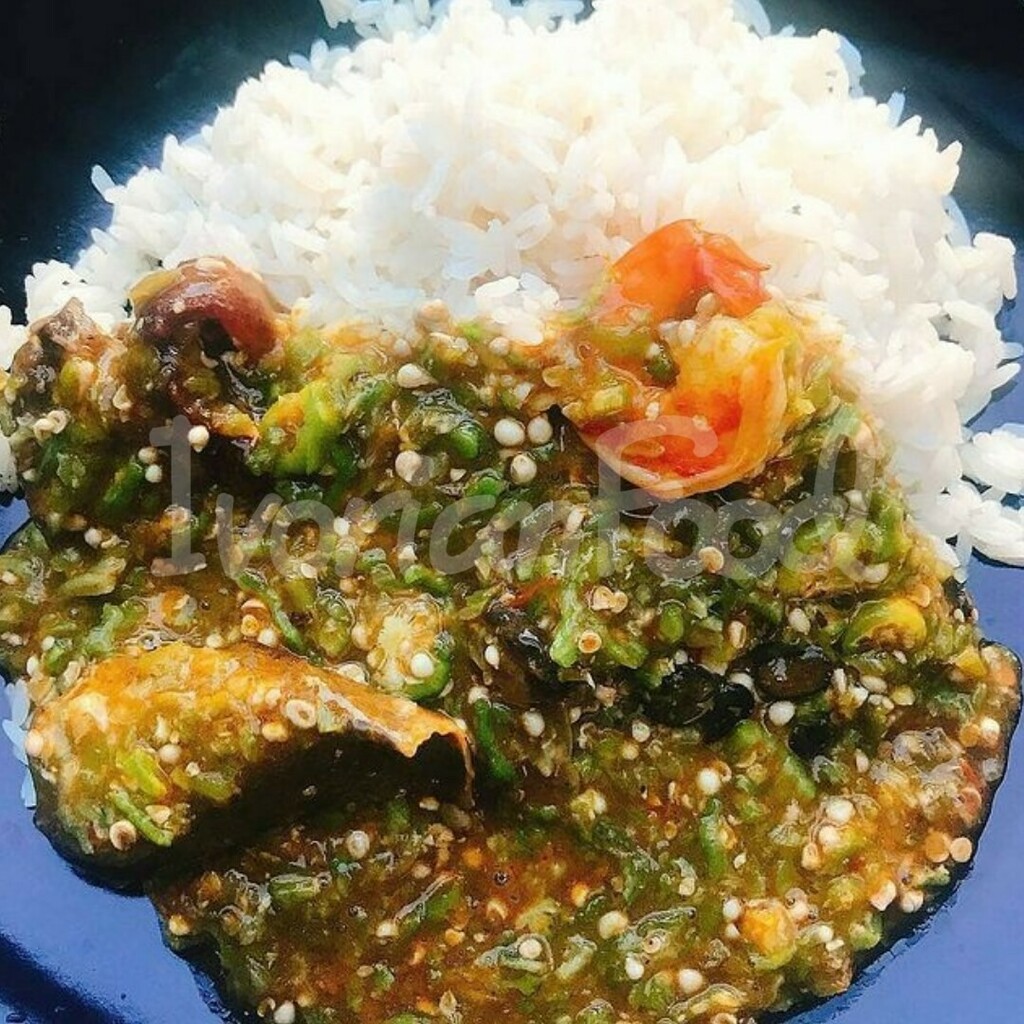 IvorianFood's tweet photo. Façon sauce gombo sauvage est doux 😚😋😻
Ne te fatigue pas, prend un peu d'adjovan et de magne sec, ça gate pas nom😌😊

#ivorianfood #Africa #AfricanCuisine #AfricanFood #AfroCooking #ChefIvorianFood #Cooking #CookingShow #cuisineivoirienne #Abidjan… https://t.co/4dwS8xldwp https://t.co/rC0X8g4brx