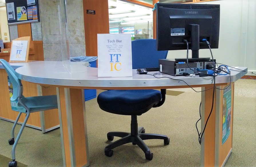 ICLibraryCirc's tweet photo. Have an IT question while in the Library? The new IT Tech Bar is located to the right of the Circulation Desk. Sunday - Thursdays, noon - 9 pm. Fridays, Noon - 5 pm. https://t.co/tNR6k5lhcu
