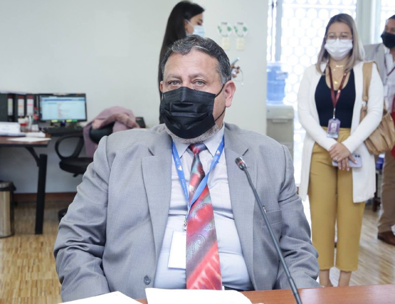 El asambleísta Ramio Frias comenta: “quiero agradecer a todos los miembros de la comisión porque hemos hecho un buen trabajo y eso es lo que hemos mostrado ante la sociedad y el país”.