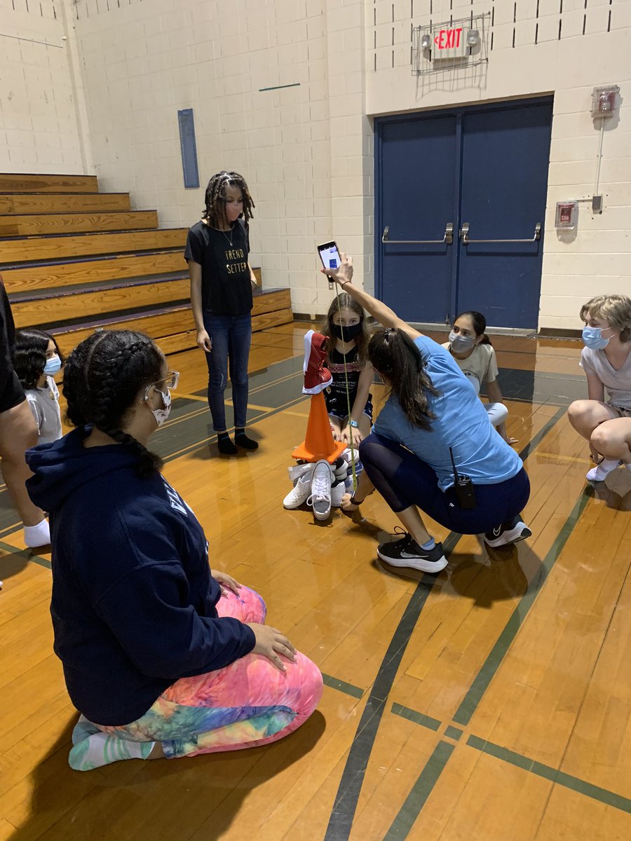 Judy Stewart (@stewart_pe) on Twitter photo Students working together to reach a common goal with team building activities today!! 😊<a href="/WestMillbrook/">WestMillbrook - An IB World School</a> Students working together to reach a common goal with team building activities today!! 😊<a href="/WestMillbrook/">WestMillbrook - An IB World School</a>