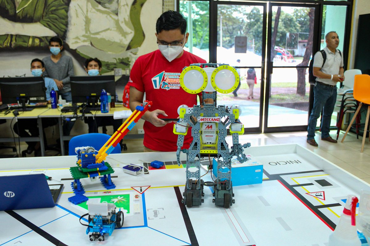 TELCOR en el marco del Programa CARCIP participó en el Primer Congreso Regional de Innovación Abierta Digital en Nicaragua, en coordinación con UNAN Managua en conjunto con los Centros de Innovación Abierta en Línea Carlos Martínez Rivas, FAREM Estelí y León.