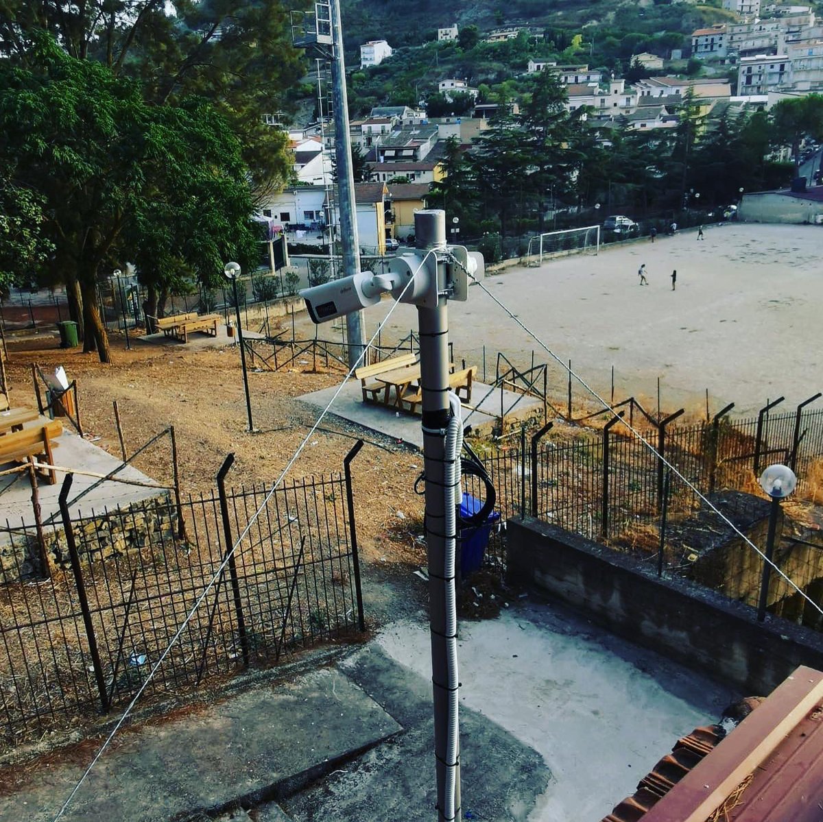 APS WiReCo tweet media