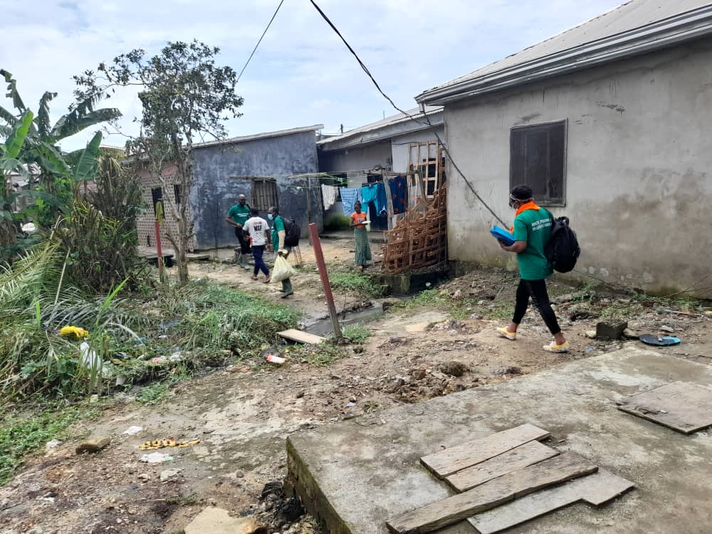 ACPS11's tweet photo. Malgré les obstacles.....La #teamdouala est sur tous les fronts pour mener a bien cette recherche opérationnelle qui tend déjà vers la fin.
@Epicentre_MSF 
@DRSPCENTRE 
@DRSPLittoral 
@YapBoum2 
@DrManaouda 
@echosanteinfo 
@MedCamerOffciel 
@FP2030Global 
@ChrisGuilhou 
@ https://t.co/XRxNwq8bCW