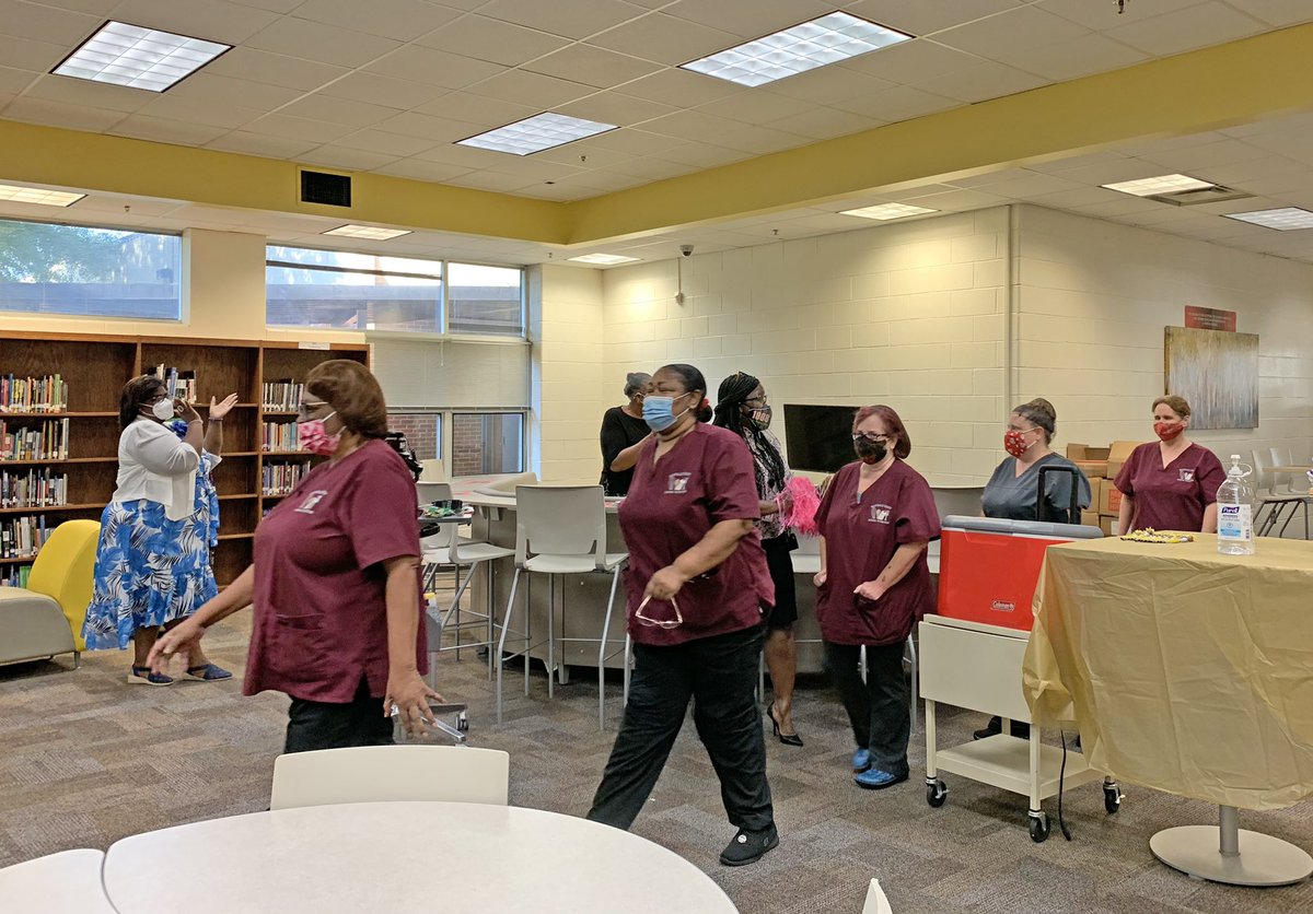 SHS Principal Dr. Johnson recognized her school’s cafeteria staff for their hard work &amp; dedication to feeding children during the pandemic; they also got a special preview of a documentary by <a href="/nokidhungry/">No Kid Hungry</a> highlighting RCPS staff, families, &amp; meal delivery during pandemic!