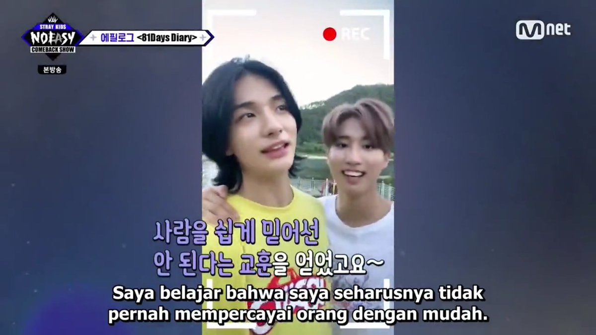 skfess's tweet photo. -skf setelah tertipu 2 kali akhirnya hyunjin sadar juga😭😭 @Stray_Kids https://t.co/2NimUHssLQ