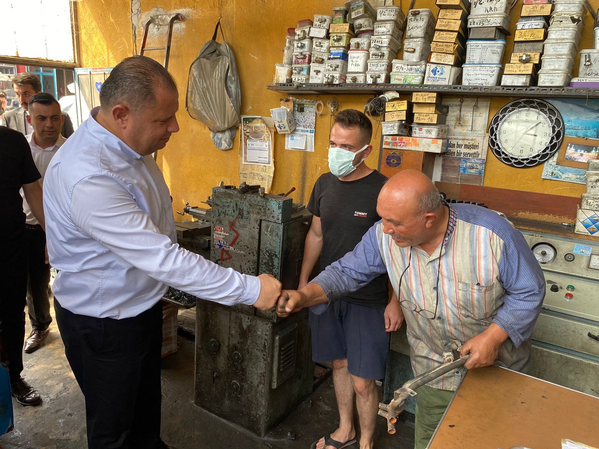 Avkthalilozturk's tweet photo. İnsan, severek yaptığı işte yorgunluk nedir bilmez, bıkkınlık hissetmez. Kırıkkale’mi ve Kırıkkaleli hemşehrilerimi seviyorum. Bu yüzden de ne yoruluyor ne de yaptığım işten sıkılıyorum. Zevkle, şevkle çalışıyorum, çalışmaya da devam edeceğim.🧿🇹🇷🧿 https://t.co/jmxUpggZjj