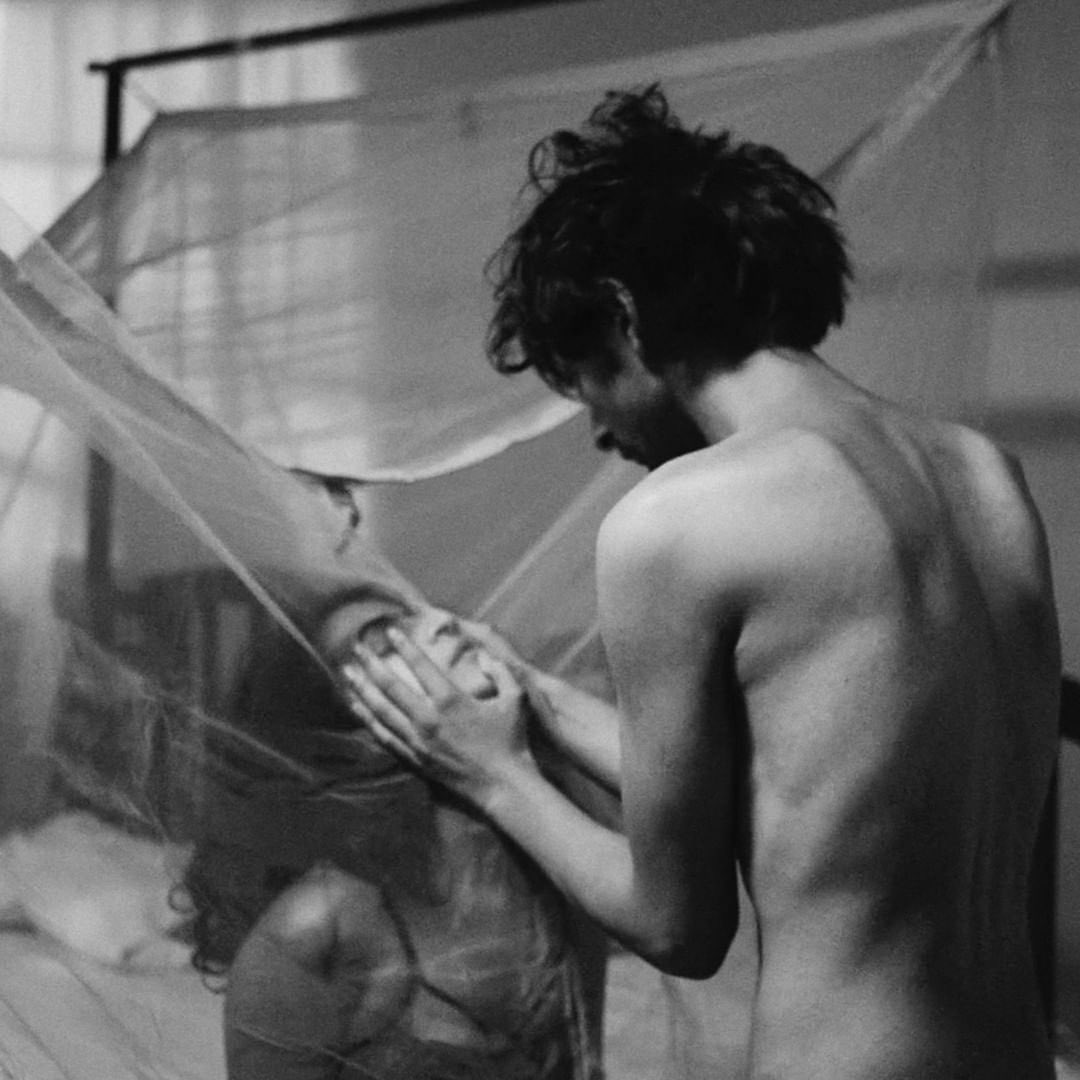 tanmaydhanania's tweet photo. Cat Sticks by @ronnysen is leaving @mubi in 6 days.
This film we put everything into and it means everything to us.
Goodbye #catsticks! 🥀 https://t.co/jPuflA00oE