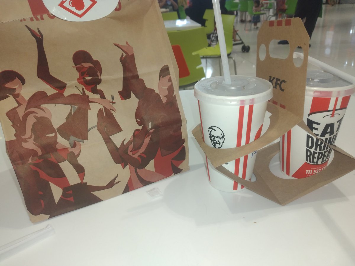saraafaq's tweet photo. Mac kfc both😋 https://t.co/vo3IFU49r8