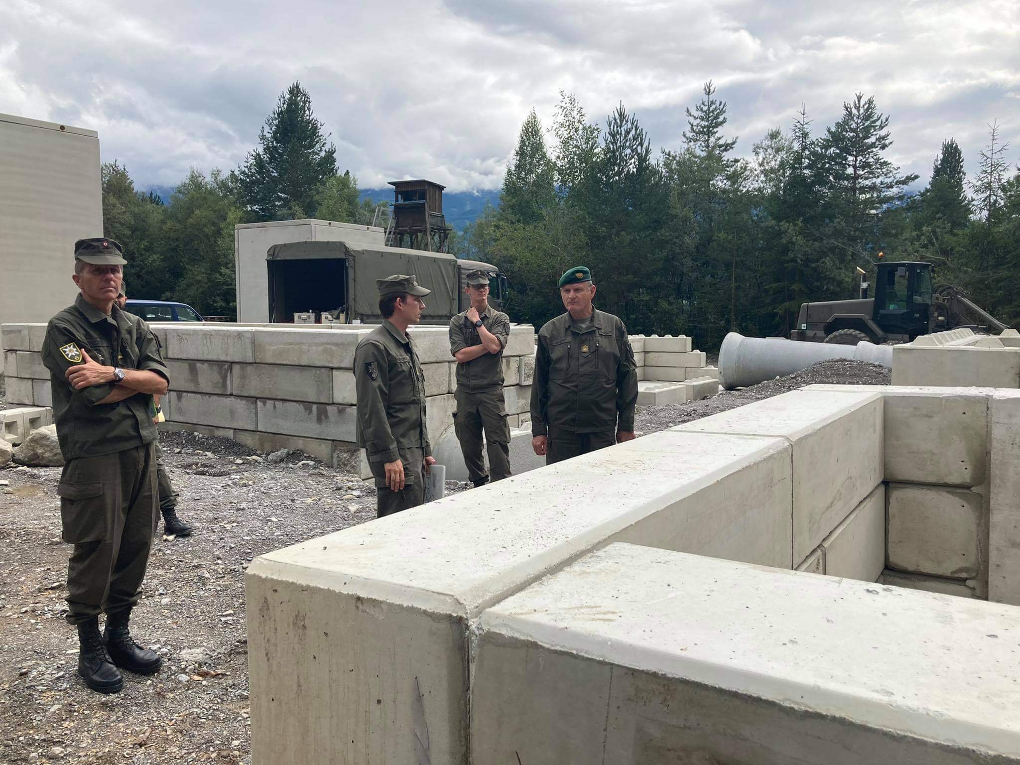 Kommandant der Landstreitkräfte (MilitaryObserv2) / Twitter