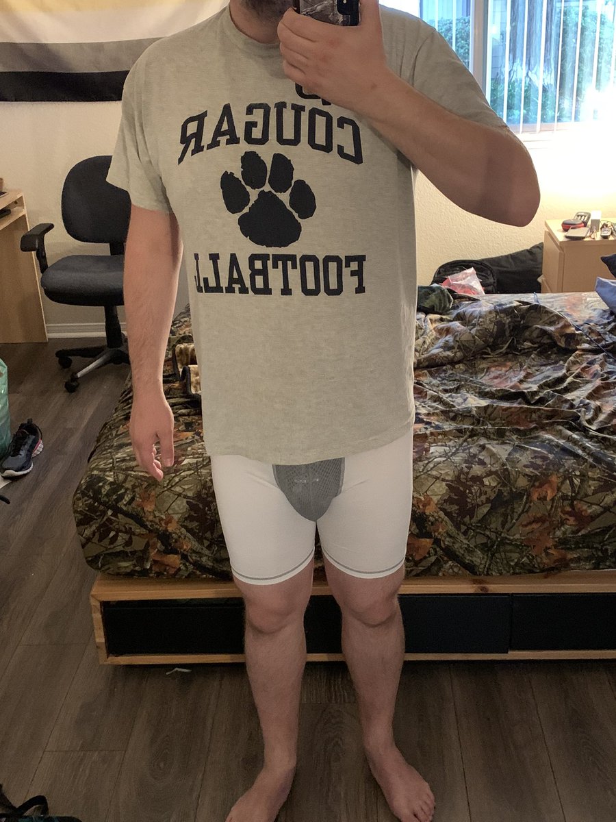 cacowboybear's tweet photo. On the advise of @JockLoverDak, I went to bed cupped last night. It was a lot of fun. #staycupped https://t.co/OtwVFG4fSC