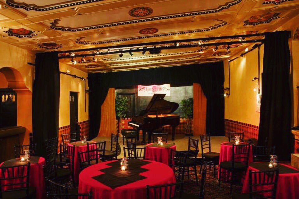 puppetart_det's tweet photo. PuppetART will be back at Detroit's historic #MusicHall during 2021/2022 Season. Sign up for our newsletter to stay in the loop of the Season ahead: https://t.co/BzR73omUY5 https://t.co/xd7gBSEIRA